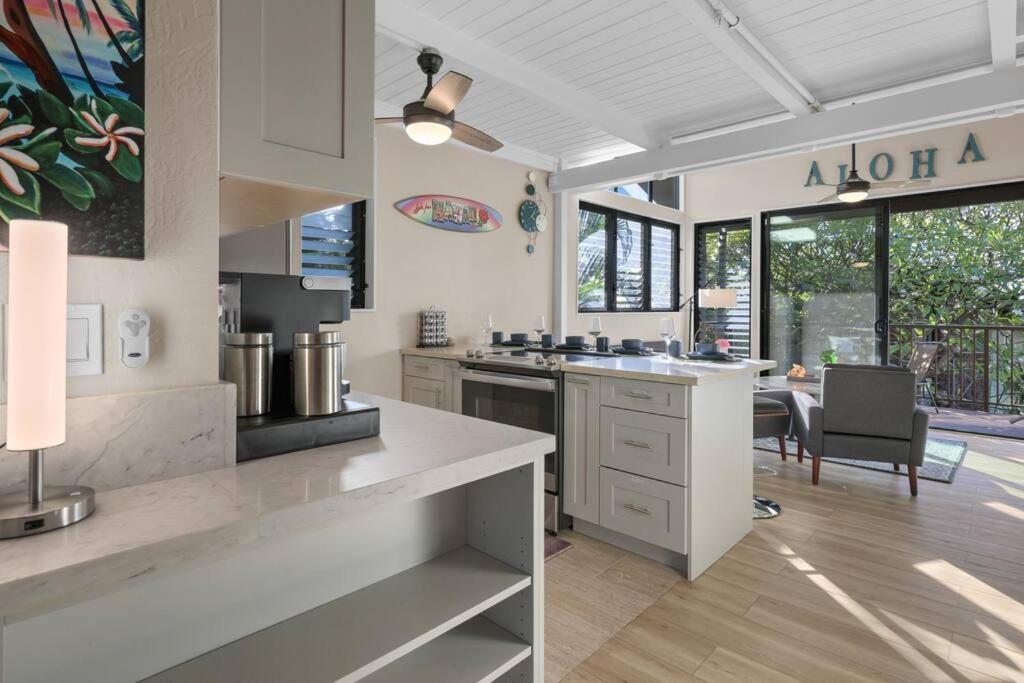 Coral Cove-Poolside Condo And Panoramic Ocean View 卡哈纳 外观 照片